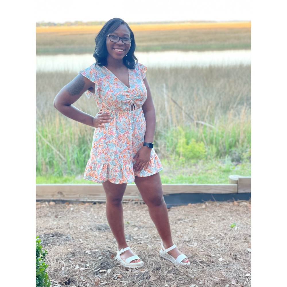 Meet your Posher, Alexis